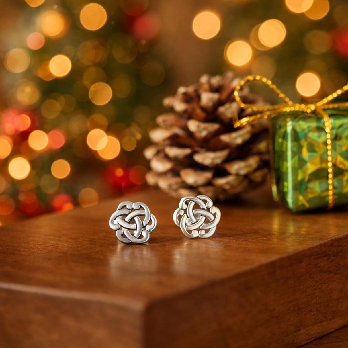 AeraVida Interlocking Celtic Knot Sterling Silver Stud Earrings for Women, 10mm, Small Earring, Tiny Earring
