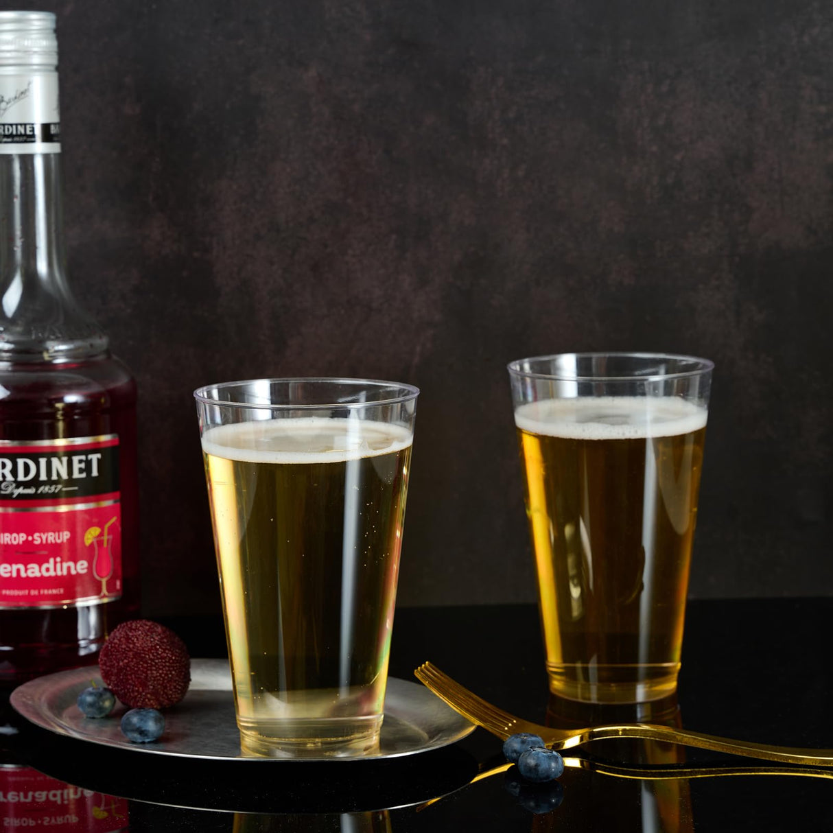 FOCUSLINE 100 Pack 16 oz Clear Plastic Cups, Disposable Cups Large Reusable Plastic Tumblers, Heavy-duty Clear Hard Cups 16 Ounce for Wedding Party, Thanksgiving, Halloween, Christmas