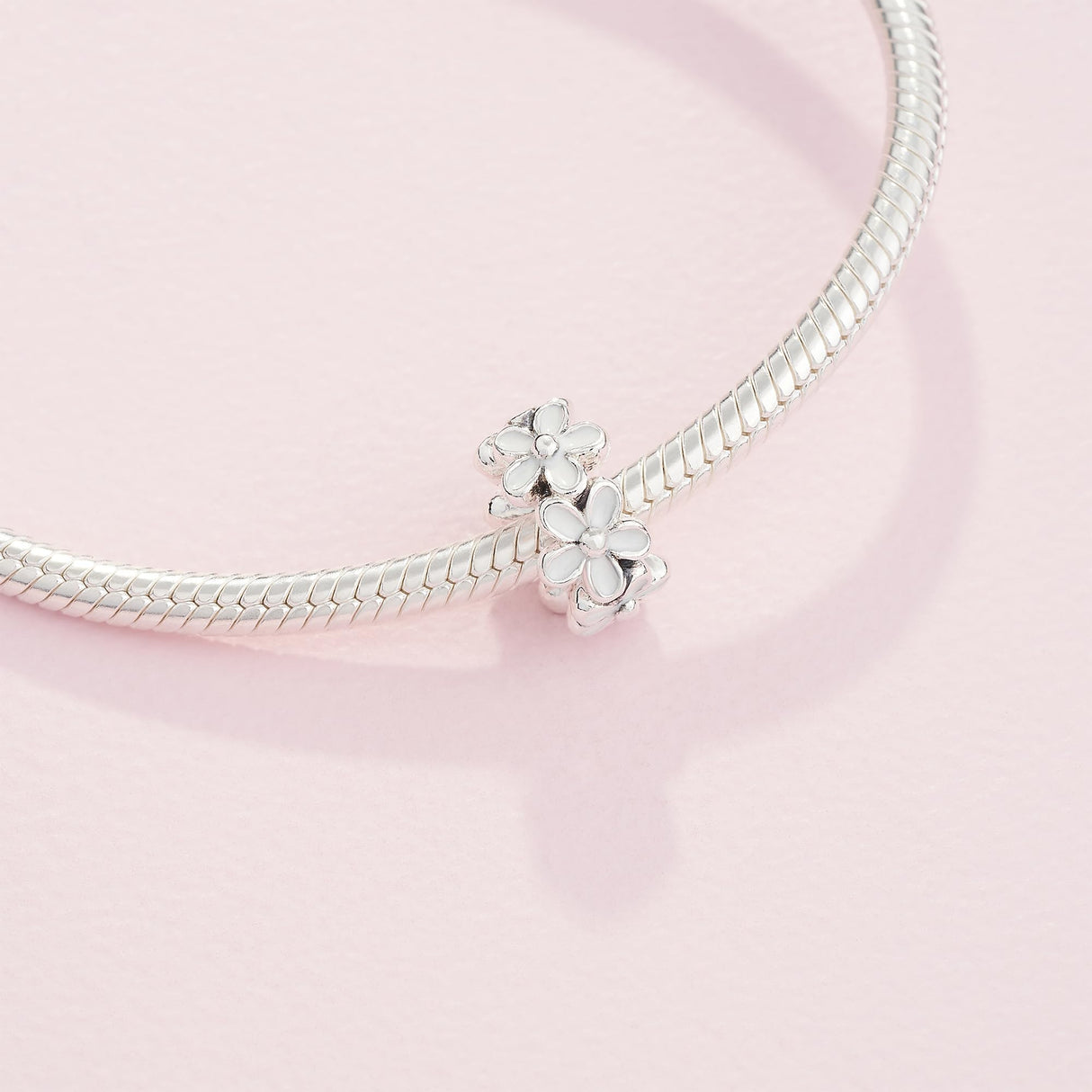 PANDORA White Daisy Flower Spacer Charm - Jewelry for Women with Gift Box - Compatible Moments Charm Bracelets - Sterling Silver