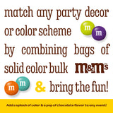 M&M’S WORLD Red Milk Chocolate Candy, 2lbs of M&M'S in Resealable Pack for Candy Bars, Birthday Parties, Christmas Chocolate, Valentine's Day, 4th of July, Dessert Tables & DIY Party Favors