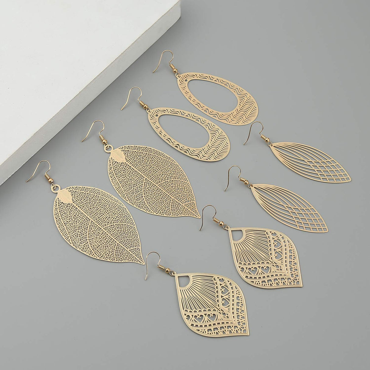 Starain 12 Pairs Gold Hoop Earrings for Women Long Layered Leaf Earrings Vintage Statement Dangle Drop Earring Set