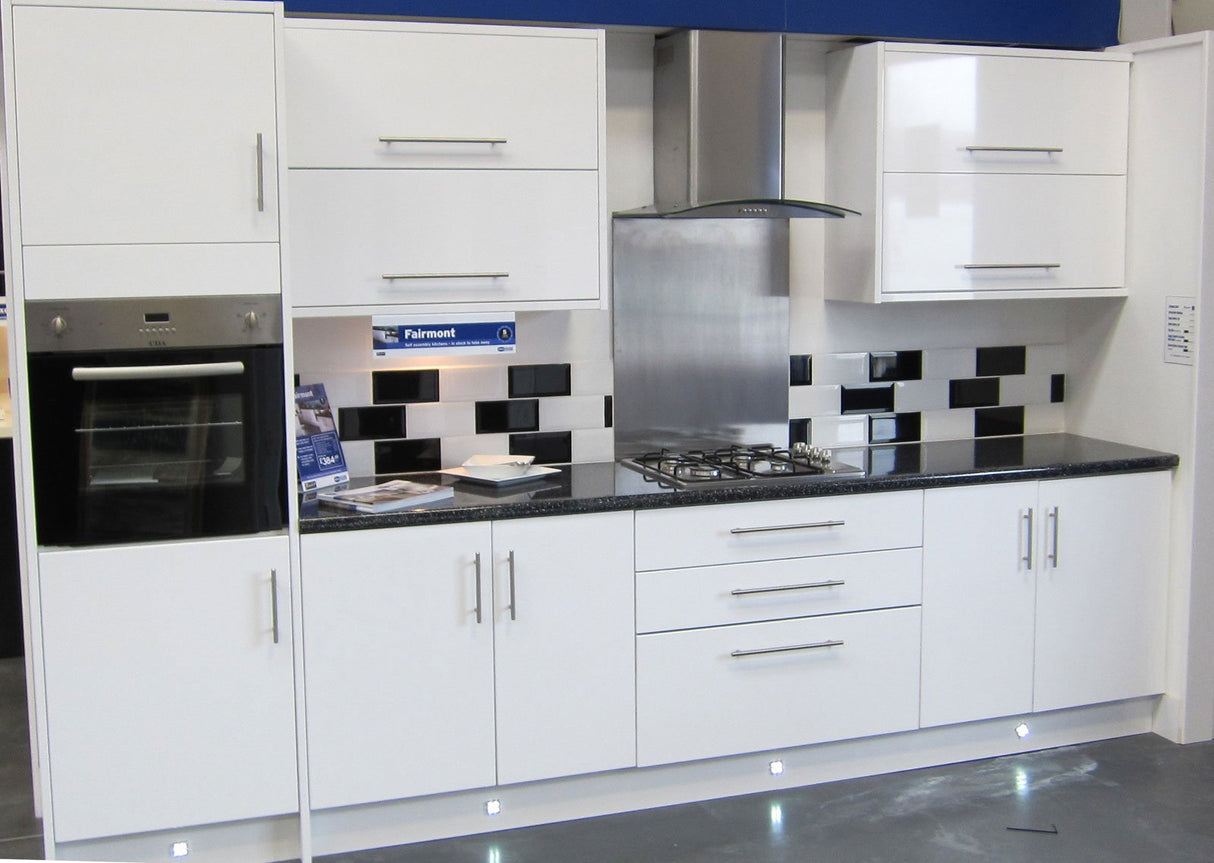 The Bath People 24648 Metro Bevelled Edge Brick Glossy Wall Kitchen Bathroom Tiles, Black-(100mm x 200mm)