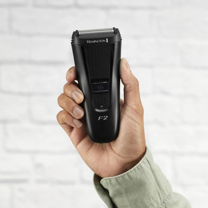 Remington Style Series F2 Foil Shaver, F2002AU, Dual Independent Flexing Foils, 40 Minutes Usage Time, 16 Hours Charge Time, Cordless & Rechargeable