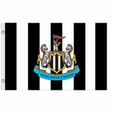 GIFTS 4 ALL Official Giant Newcastle Football Crest Flag, Newcastle Banner 5ft x 3ft, Newcastle Football Fans Souvenir Flag, Newcastle Match Day Flag