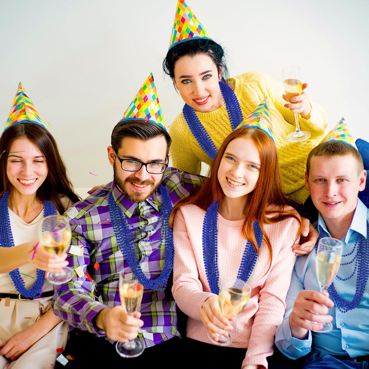 Huskein 200 PCS Beaded Necklace, 33" Mardi Gras Beads, Blue Bead Necklace, Mardi Gras Accessories, Parade Beads Bulk for Hanukkah Christmas Pirate Birthday Gender Costume Party Supplies