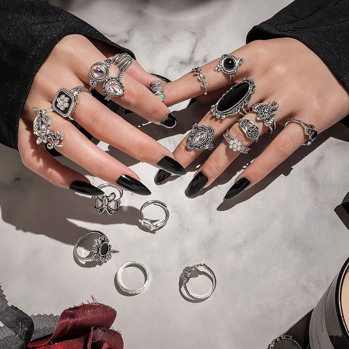 17IF 60 PCS Vintage Silver Goth Ring Set for Women, Punk Boho Chunky Knuckle Stackable Finger Ring Pack Aesthetic Grunge Adjustable Retro Stone Opal Crystal Cat Snake Flower Gothic Rings