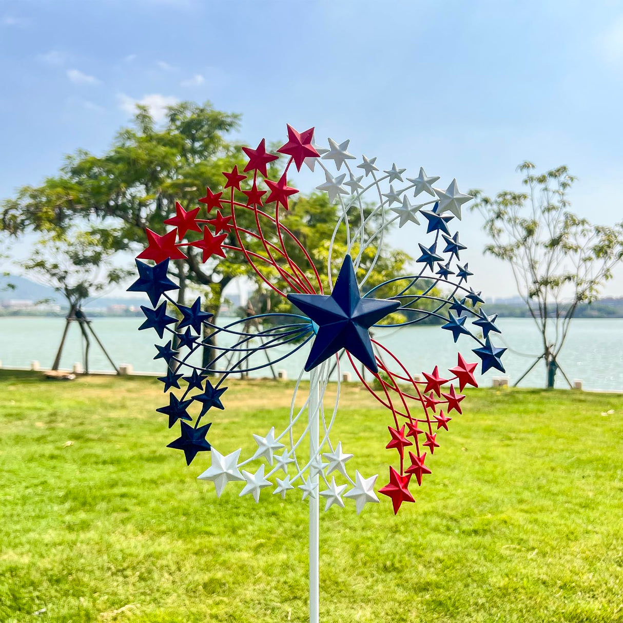 XLSWAIN Patriotic Star Metal Wind Spinner Outdoor, 47.3" H