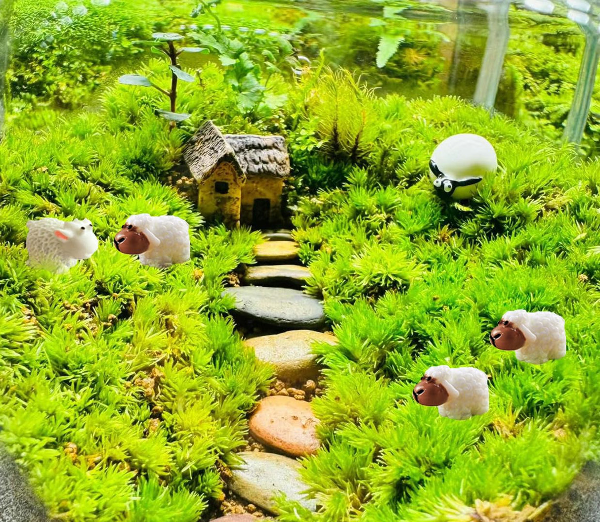 Jxpinet 150 Pcs Mini Sheep Figurines Mini Resin Sheeps for Bonsai Micro Landscape Home Garden Decor Craft