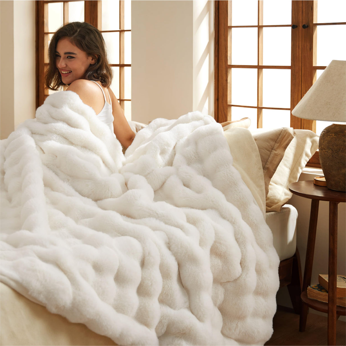 Bedsure GentleSoft Fluffy Throw Blanket, 870GSM Soft Bubble Faux Fur Throw Blanket for Couch, Fuzzy Plush Winter Decor for Christmas, Thick Warm Furry Cozy Gifts for Women Girls Mom, Cream, 50"x60"