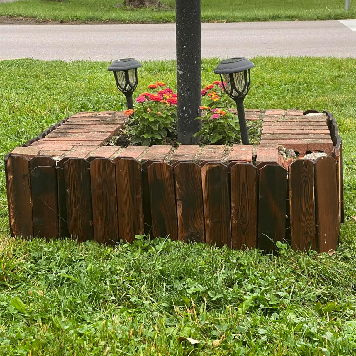 Mulctun Wood Garden Edging - 11.8" H X 47" L Sturdy Wooden Landscape Edging, Natural Flower Bed Edging Borders, Decorative Wooden Garden Fence for Yard Flower Bed Lawns Pathway Tree (2 Packs)