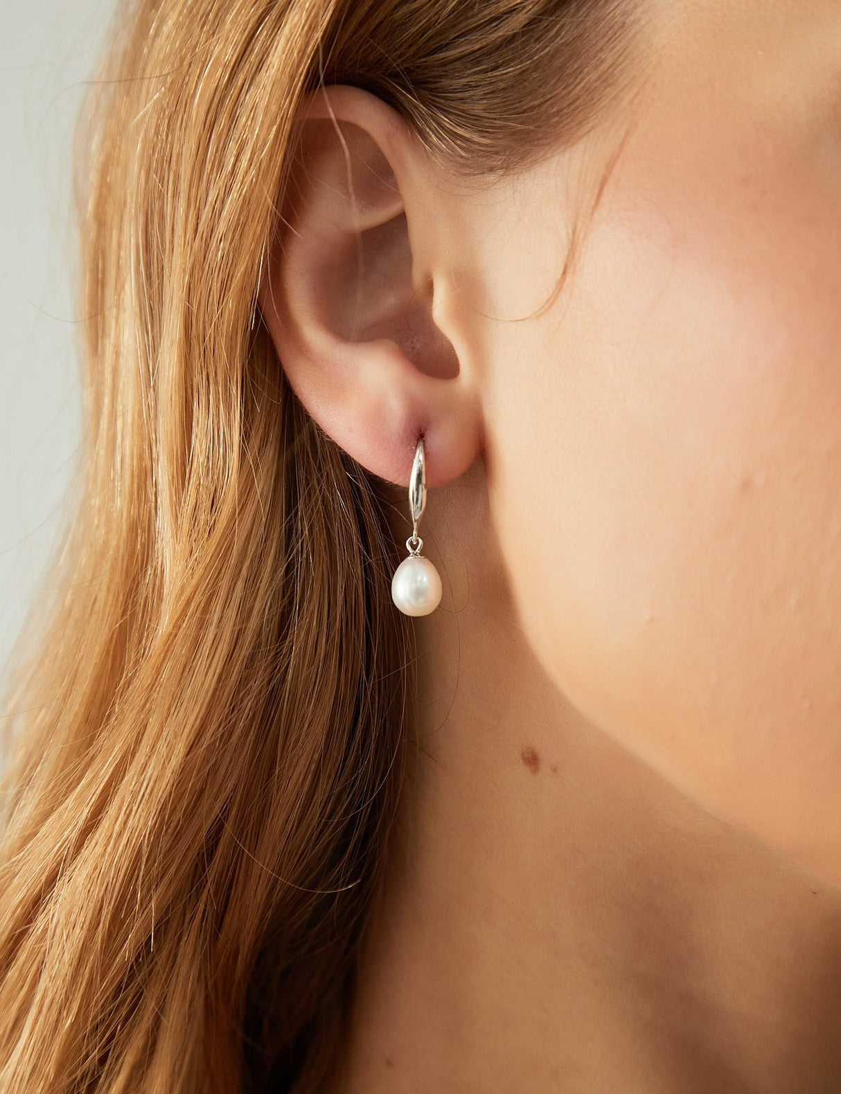 EAMTI Pearl Earrings for Women 925 Sterling Silver Post Drop Earrings