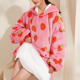 Narecte Oversized Blanket Hoodie Wearable Blanket Sweatshirt for Women Adults Soft Hooded Blanket Warm Oversized Hoodie Blanket Birthday Gifts for Women Christmas Gift for Friends Female Strawberry