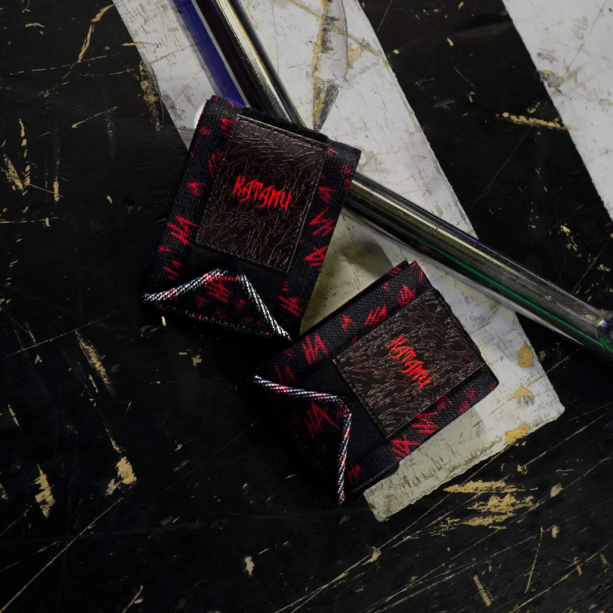 Katamu | Premium Wrist Straps | Wrist Support for Weighlifting, Powerlifting and Bodybuilding (Joker - Why So Serious Large)