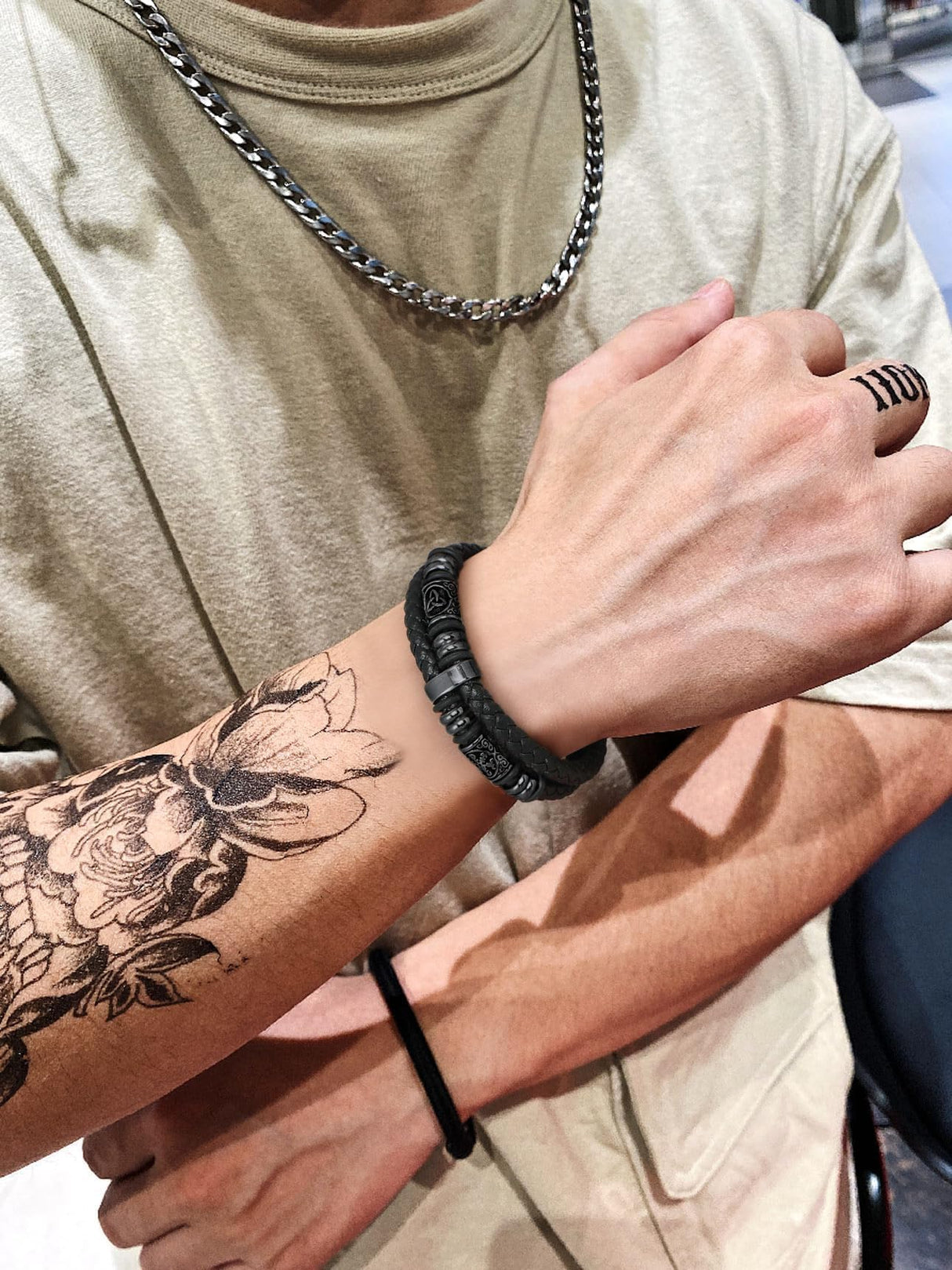 Bestyle Lucky Viking Celtic Bracelet Black Bracelet for Men Double Layer Black Leather Cuff Bracelet, Fashion Punk Retro Men Wristband Leather Bracelet Great Gift for Father Husband, 21cm/8.3 Inch