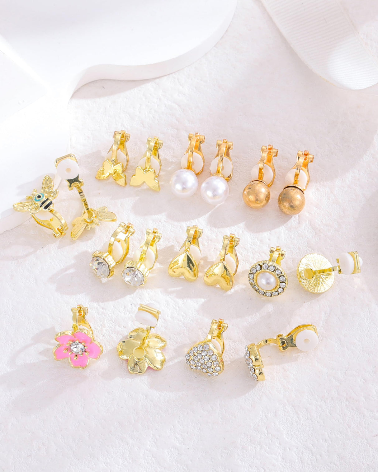 Jannisa 18 Pairs Clip on Earrings for Women Teens Girls (gold)