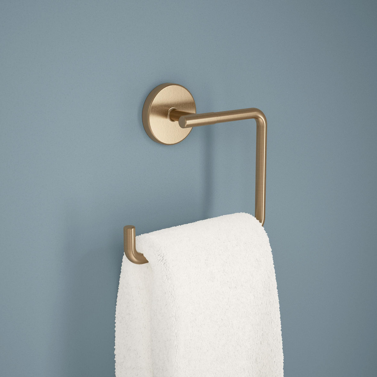 Delta Trinsic (1-Pack) Hand Towel Holder Champagne Bronze Towel Racks for Bathroom Wall Square Towel Ring Holder for Bath Towel Hanger for Kitchen, Bathroom Accessories 759460-CZ