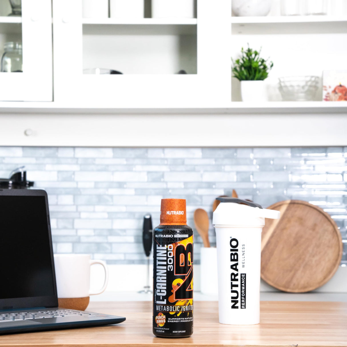 NutraBio – L-Carnitine Liquid Shots – 3000mg, (Peach Rings) – 10mg of Vitamin B-5 – Zero Carbs & Sugars – Energy Production – Muscle Recovery