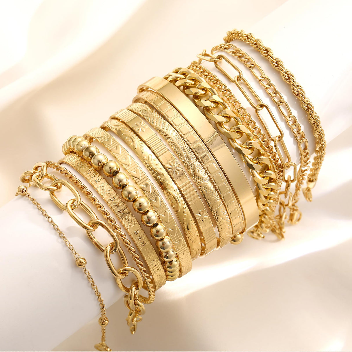 FAXHION 68 Pcs Gold Jewelry Set for Women with 7 Necklace, 17 Bracelet, 5 Hoop Earrings, 15 Stud Earrings, 24 Knuckle Rings for Women Jewelry Set for Women Gift