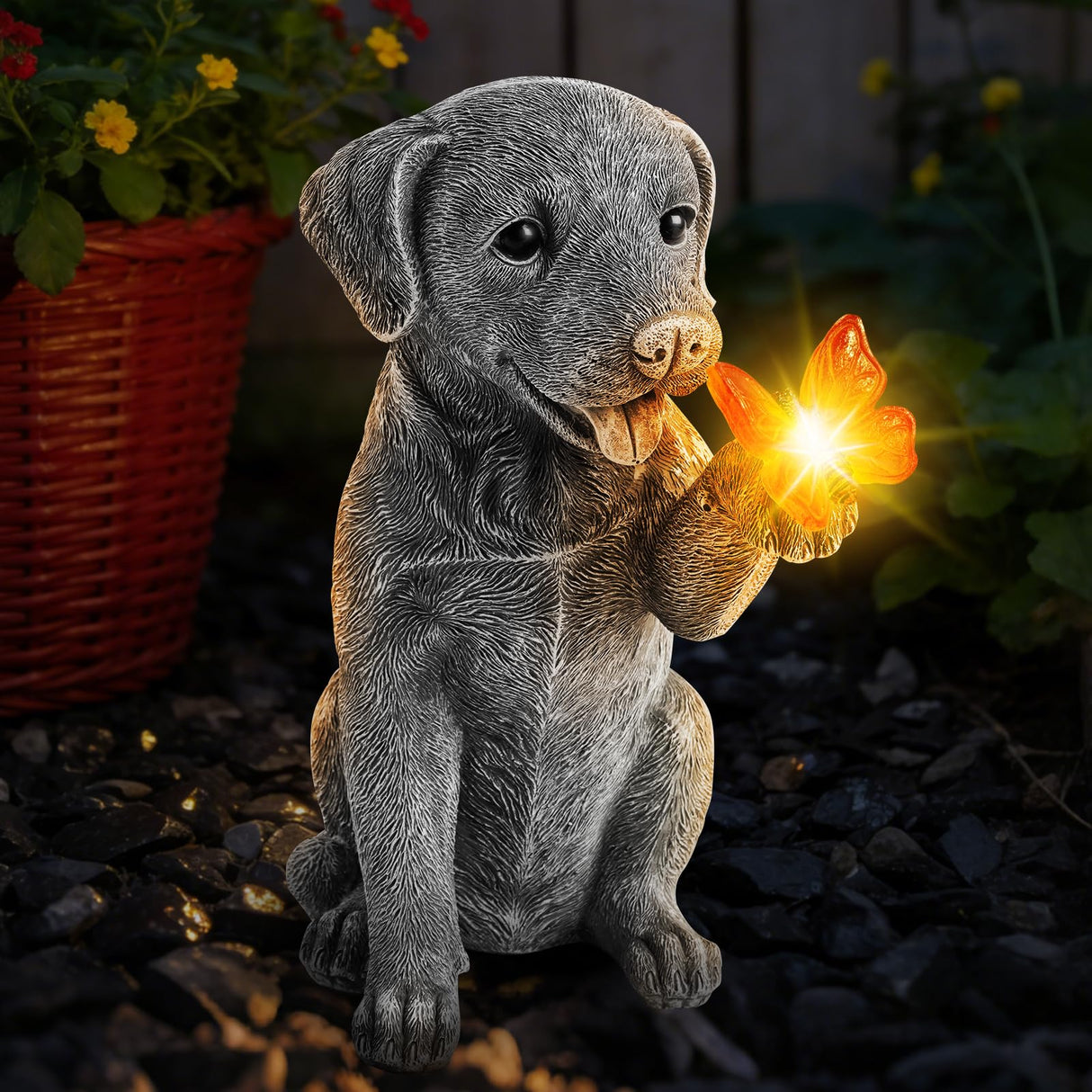 Solar Garden Statues Outdoor Decor, Garden Decor Dog Statue for Outside