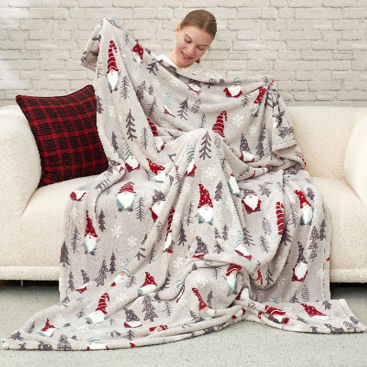 Cozy Bliss Gnome Throw Blanket Christmas Blanket Warm MilkyPlush™ Throw Blanket,Ultra Soft Cozy Blankets for Couch,Sofa and Bed(Xmas Gnome,60"x80")