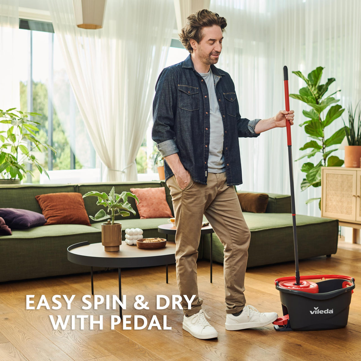 Vileda Easy Wring and Clean Turbo Microfibre Mop and Bucket Set