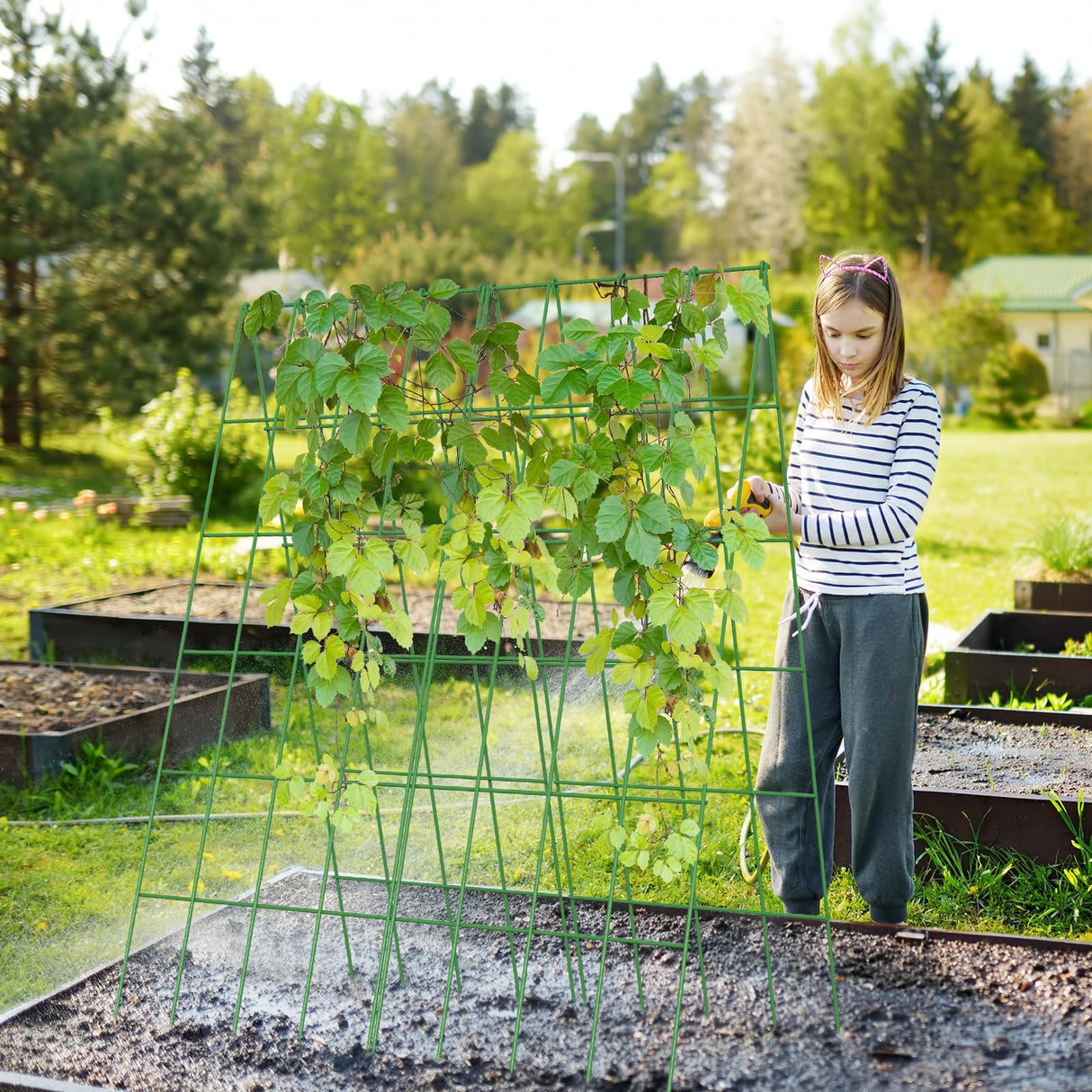 UrGROWA Cucumber Trellis 2 Pack,Foldable A-Frame Garden Trellis