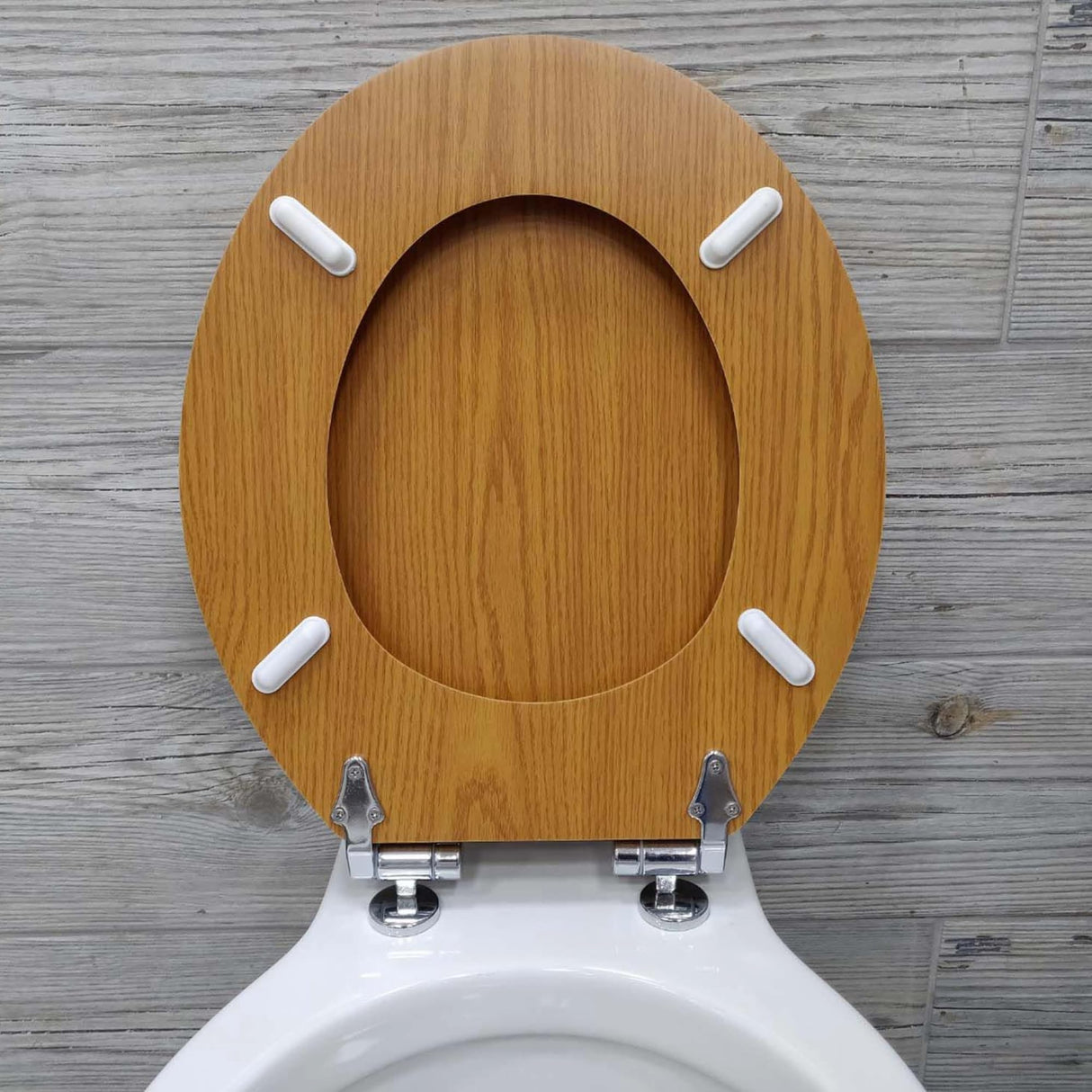 Cambridge Oak Toilet Seat | Wood Oak Effect | Traditional Style | Soft Close Hinges | Universal Size | Bathroom Toilet Seats