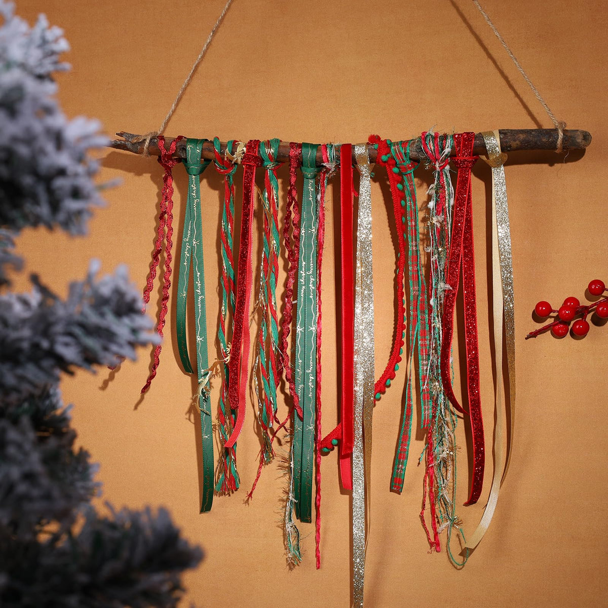 LaRibbons Christmas Ribbon for Crafts, 10 Rolls, 47 Yards Total