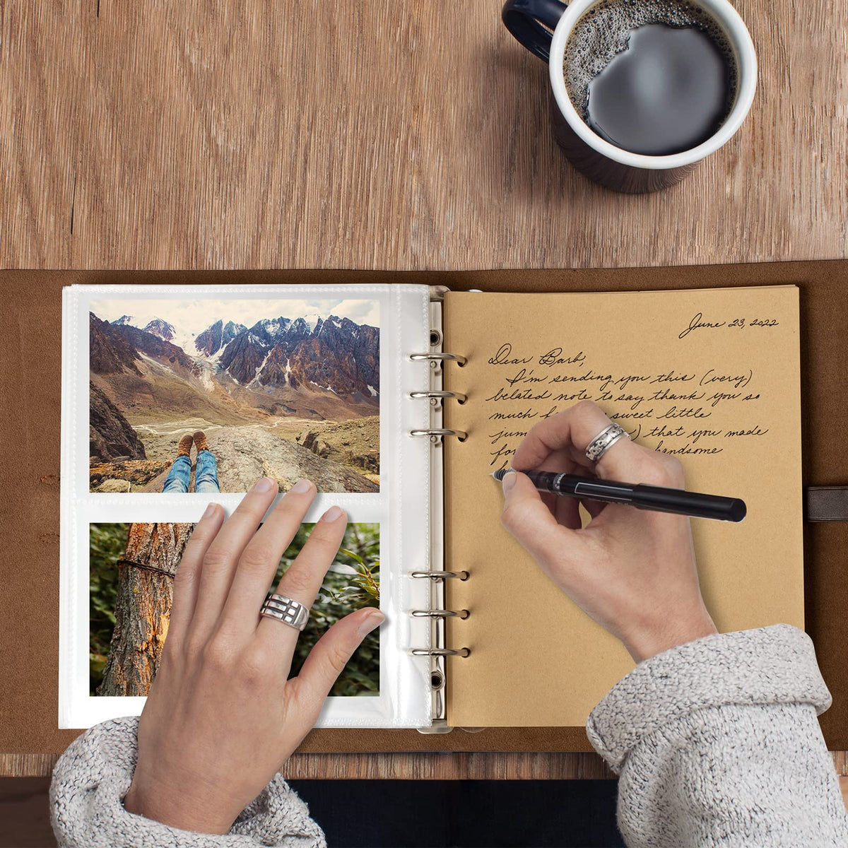 Photo Album 4x6 300 Photos, Genuine Leather Photo Albums with Writing Space with 30 Writing Paper, Travel Family Wedding Kids Graduation Ultrasound Baby Picture Album Scrapbook Photo Album (Simple)