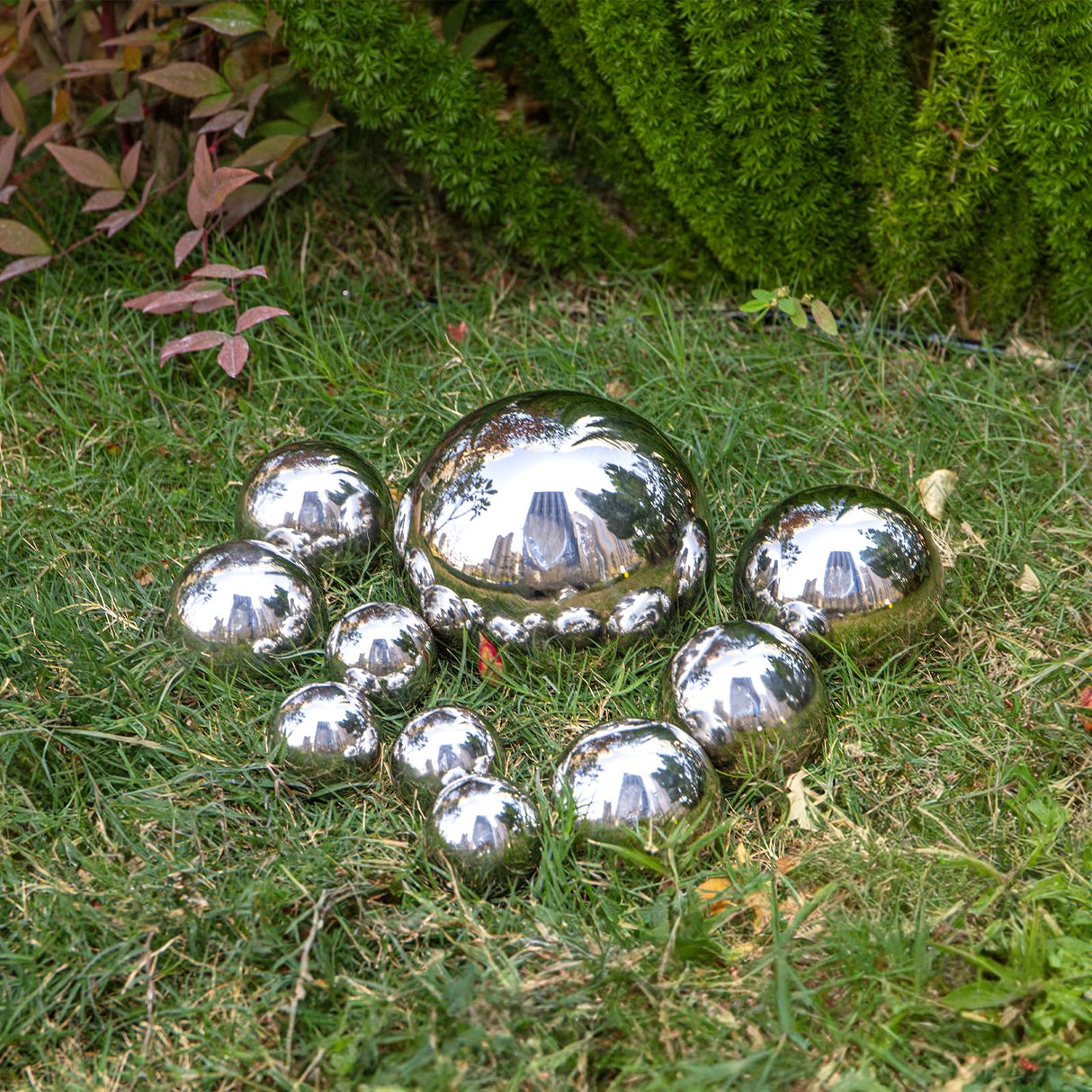 yarlung 10 Pack Stainless Steel Gazing Balls, 50-150 mm Garden Mirror Globe Floating Pond Sphere, Silver Polished Hollow Ball Reflective Ornament for Home Yard Outdoor Lawn Decoration