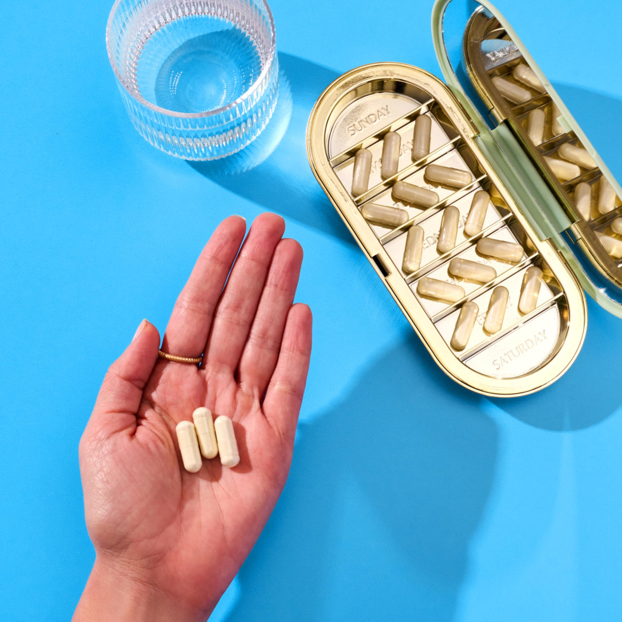 Vital Proteins Bovine Colostrum Supplement 90 Capsules for Gut Health, Immune Support with 40% IgG Premium Bovine Colostrum Superfood, Unflavored, 30 Servings