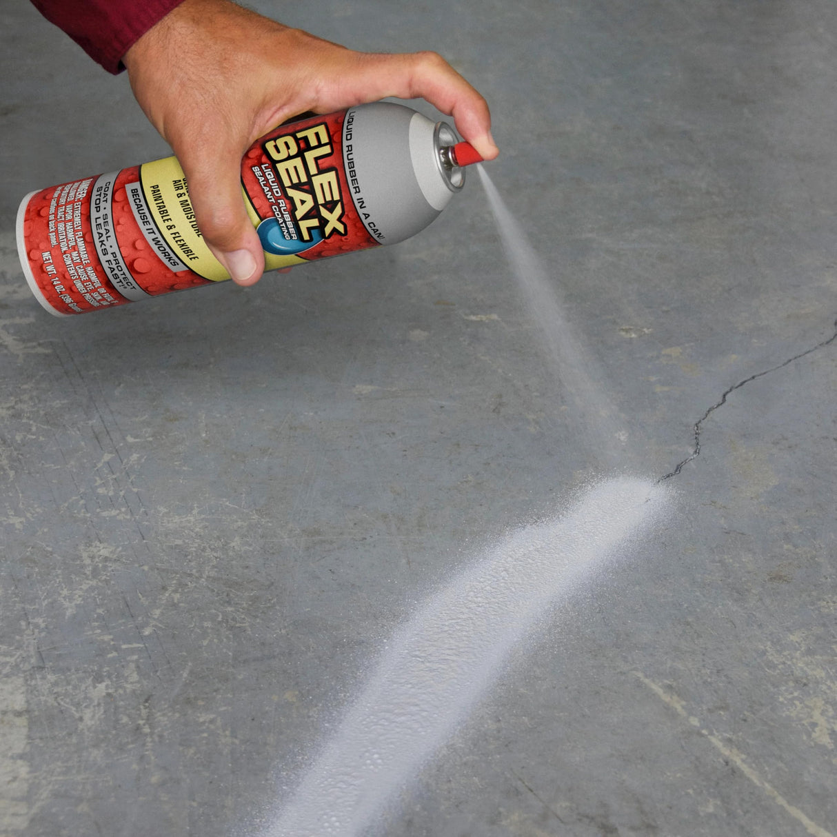 Flex Seal, 14 oz, Clear, Stop Leaks Instantly, Transparent Waterproof Rubber Spray On Sealant Coating, Perfect for Gutters, Wood, RV, Campers, Roof Repair, Skylights, Windows, and More