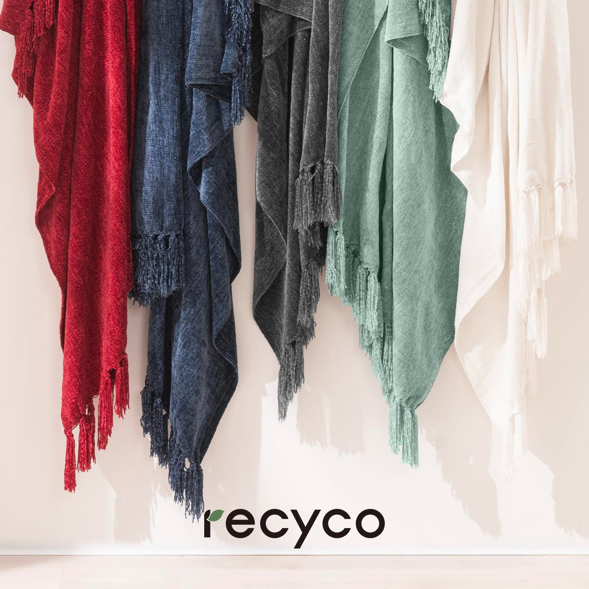 RECYCO Throw Blanket Soft Cozy Chenille Throw Blanket with Fringe Tassel for Couch Sofa Chair Bed Living Room (Christmas Red, 50'' x 60'')