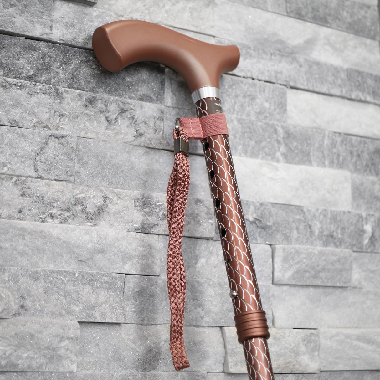 Switch Sticks Folding Walking Cane For Women & Men - Adjustable 32-37 In, Lightweight With Ergonomic Wood Handle, Slip-Resistant Rubber Tip Supports 264 Lbs - Canes For Women For Stability (FSA/HSA)