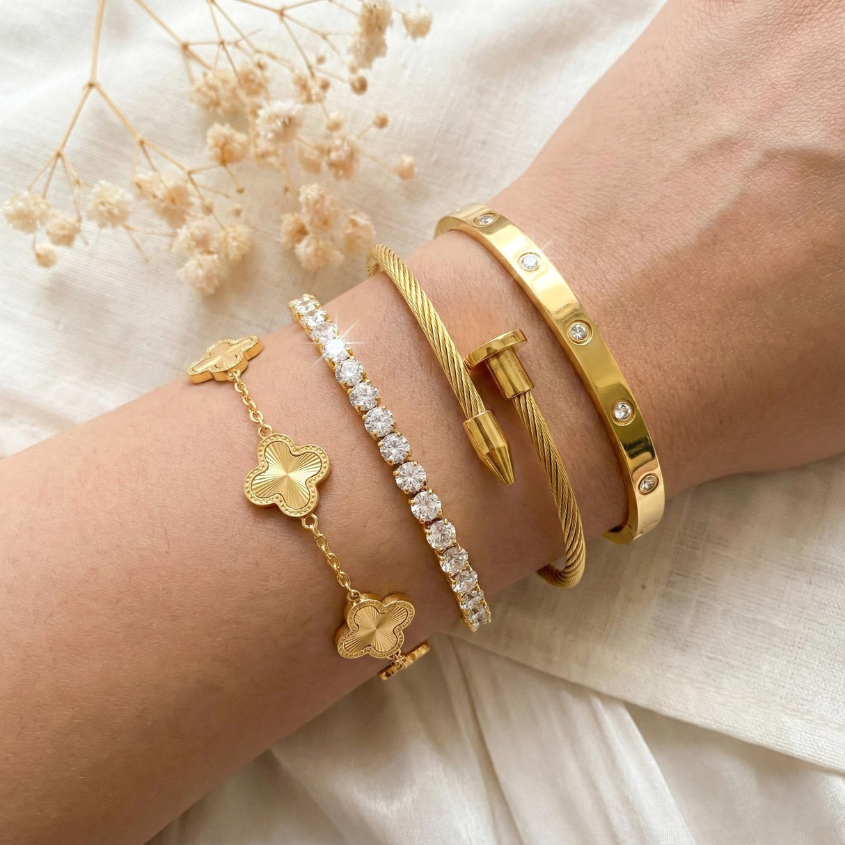 Billet-doux 18K Gold Plated Non-Tarnish Nail Love Bangle Bracelets Set For Women, Stackable Waterproof Four-Leaf Clover Adjustable Tennis Bracelet Trendy Jewelry Gifts Perfect for Her
