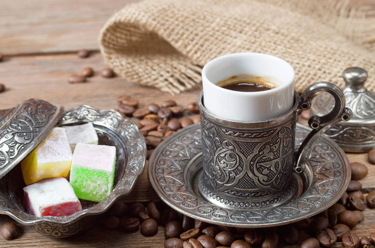 Cerez Pazari Turkish Delight Candy Gift Basket, Lokum Dessert Gourmet, Christmas Holiday Corporate Food Gifts In Elegant Tin Box, With 6 Unique Flavors, 1.6 lbs