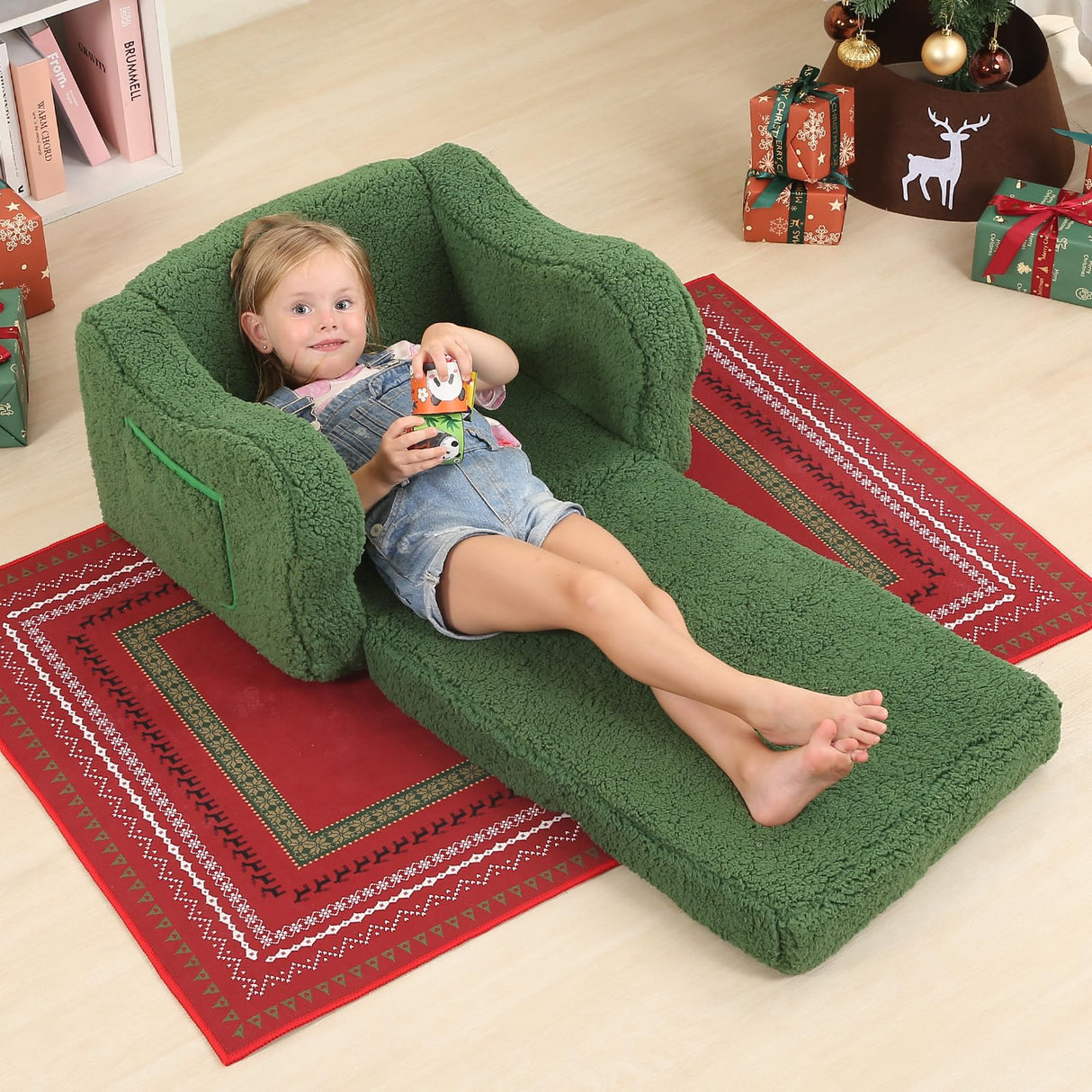 MOMCAYWEX Kids Chairs for Toddler, 2-in-1 Toddler Soft Sherpa Couch Fold Out, Convertible Sofa to Lounger for Girls and Boys, Christmas Decor, Green