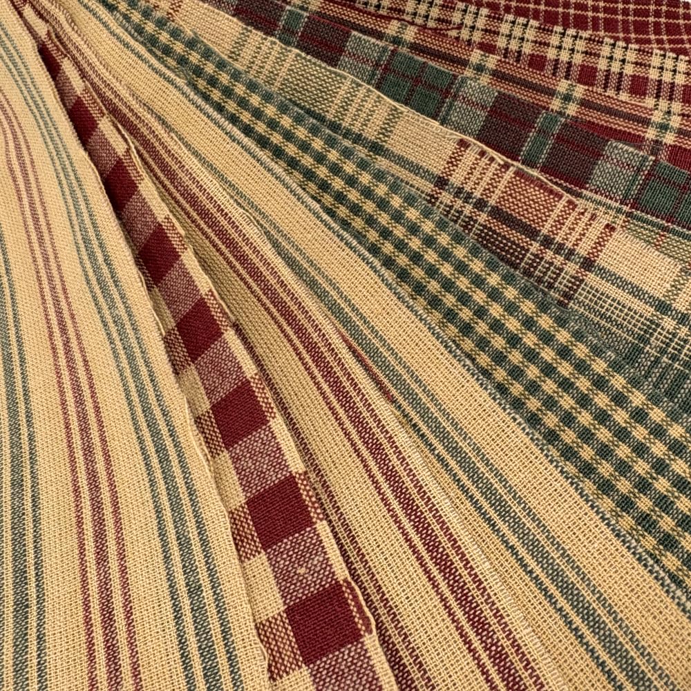 Vintage Christmas Homespun Cotton Red Green Fabric 22 pc 2.5" X 44" Precut Roll (Jelly Roll) by JCS