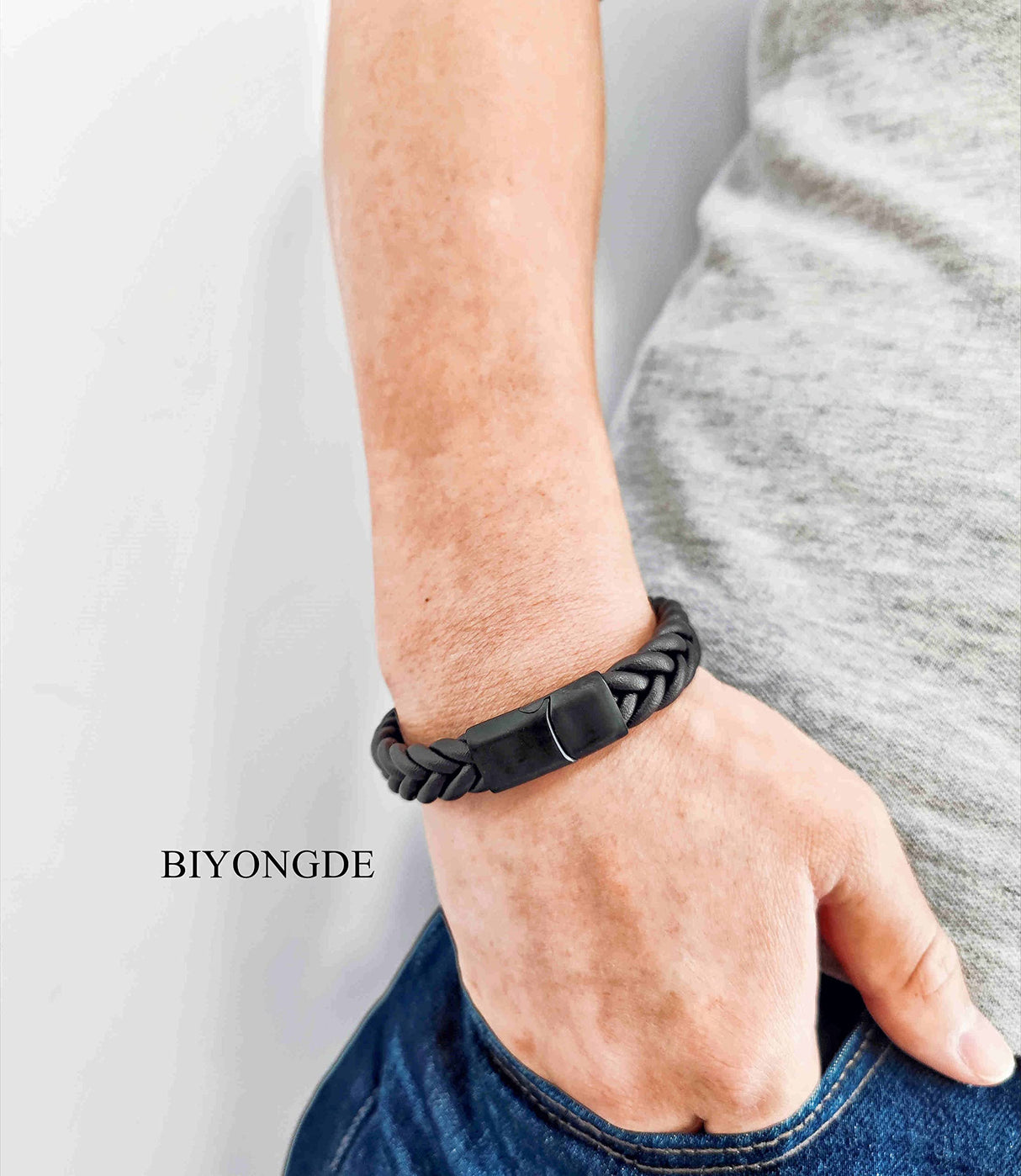 BIYONGDE Handmade Brown Braided Leather Bracelet, Black Stainless Steel Clasp, Mens, Cool Classic Stylish