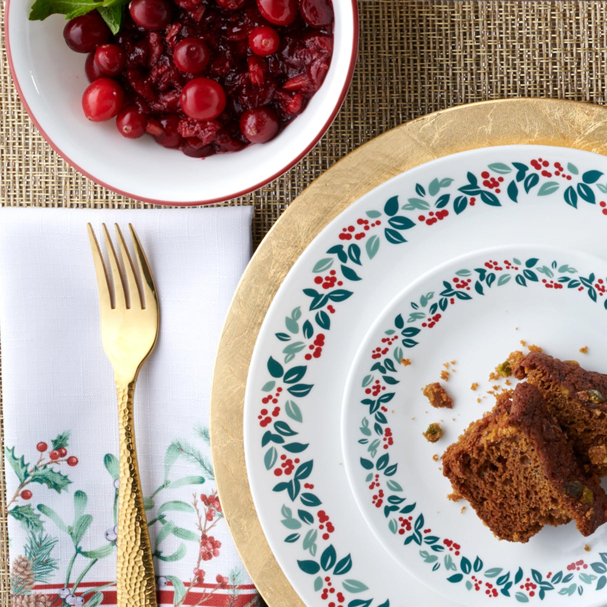 Corelle Vitrelle 18-Piece Christmas Service for 6 Dinnerware Set, Triple Layer Glass and Chip Resistant, Lightweight Round Holiday Plates and Bowls Set, Be Merry