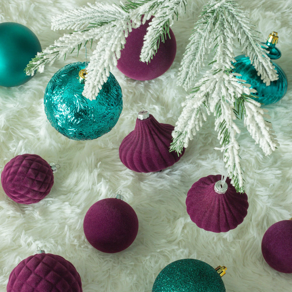 KI Store Dark Teal Christmas Balls 20pcs 3.15-Inch Christmas Tree Decoration Ornaments for Xmas Tree Holiday Wreath Garland Decor Ornaments Hooks Included