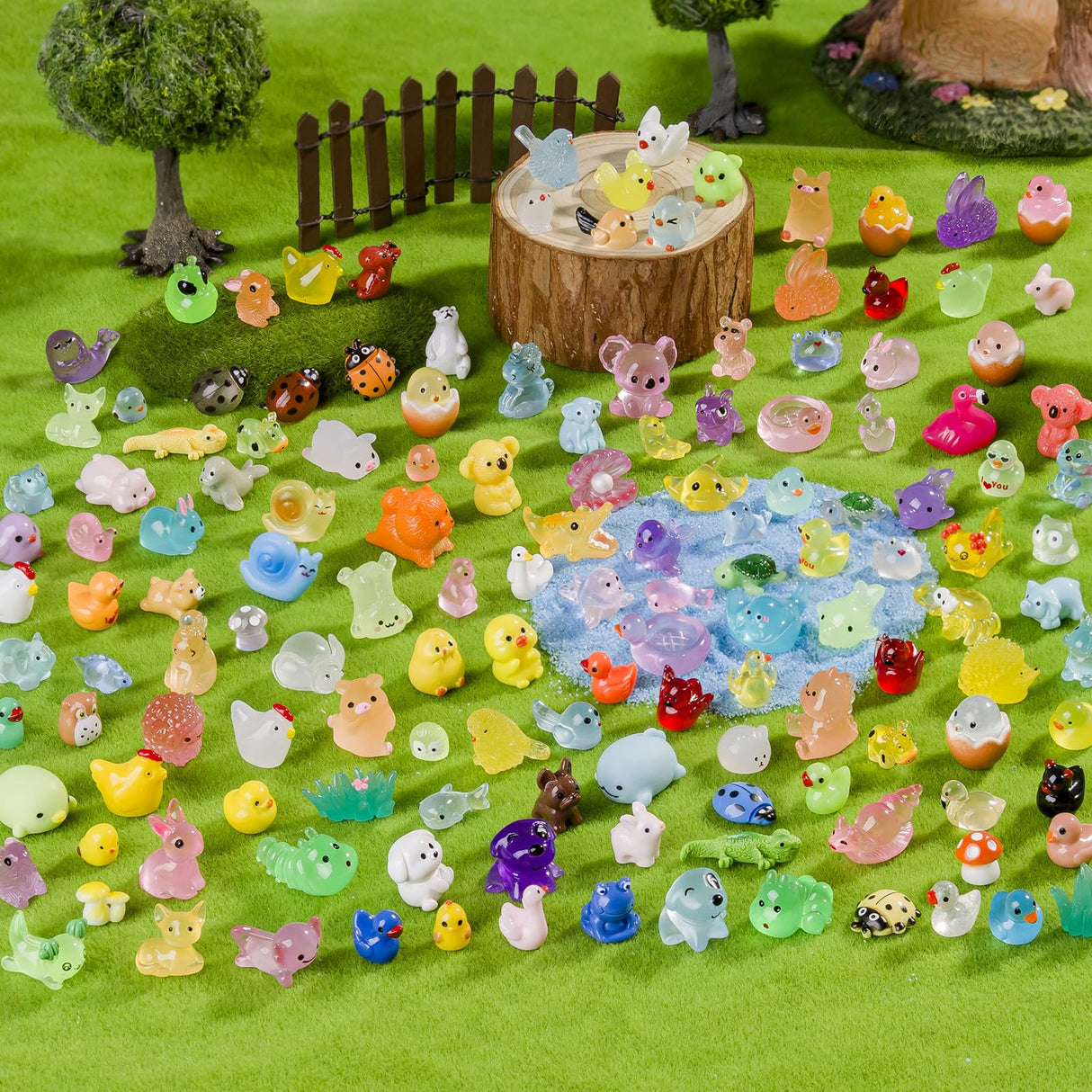 Faunamancy 200 Pcs Mini Resin Animals Figurines Bulk,200 Styles Tiny Animals Variety Pack for Fairy Garden Landscape,Hide Crafts Decor