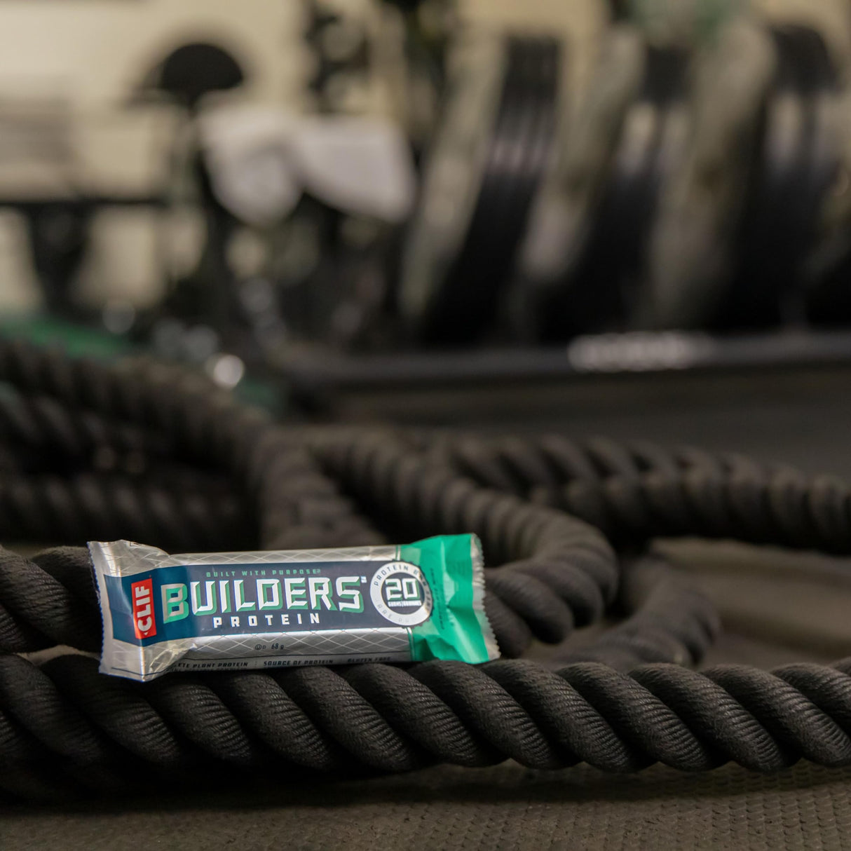 CLIF BUILDERS Protein Bars - Chocolate Mint Flavor - 20g Plant Based Protein - Gluten Free - Non-GMO - Low Glycemic - No Artificial Sweeteners - Value Pack, 2.4 oz. (12 Count)