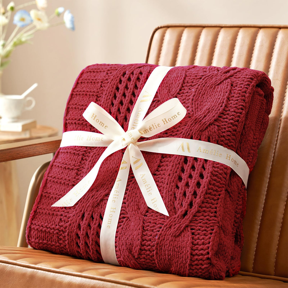 Amélie Home Chunky Knit Throw Blanket, Dual-Sided Soft Chenille Breathable Cable Knitted Blanket for Couch, Farmhouse Decorative Throw for Sofa & Chair, 50"x60", Christmas Red