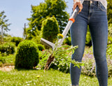 Gardena 03518 | Weed Puller Remover Tool, Heavy Duty Stand-Up Garden Hand Weeder, Easy Weed Removal, Built-in Ejector, Long Handle for Outdoor Use. Weeding Claw.