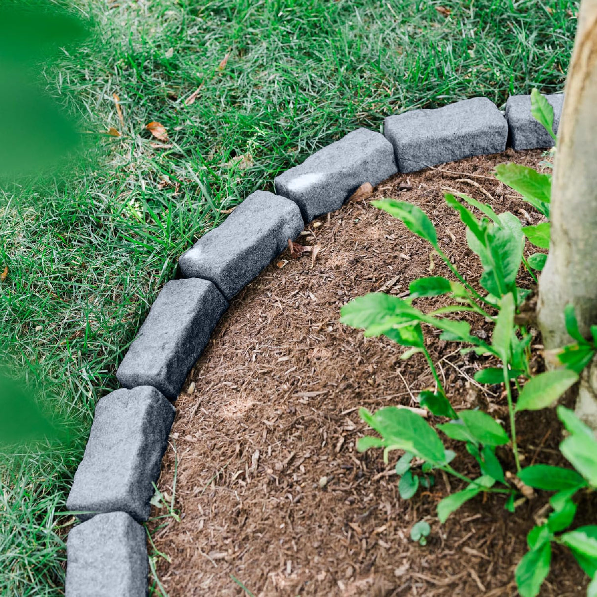 Beuta Landscape Edging | Garden Edging Border | Polyrock Bricks for Lawn Edging, Flower beds, Pathways & Yard Edging– 4 Packs | Each Section Has 6 Bricks 48" L x 4" W x 2.25" H | 12 Spikes |Greystone
