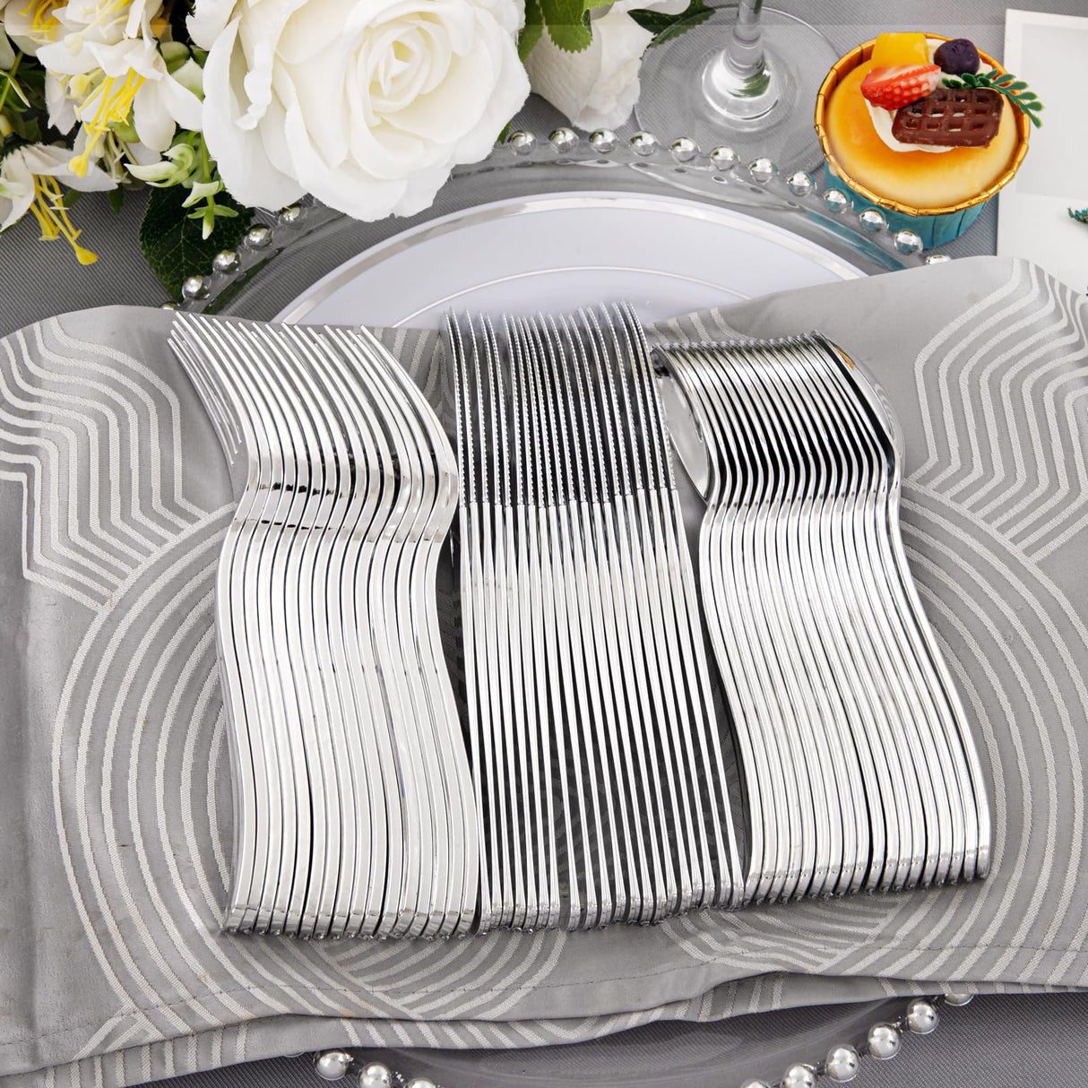 Supernal 360pcs Plastic Silverware Heavy Duty, Silver Disposable Silverware Sets for Parties,Plastic Forks and Spoons,Party Disposable Flatware Suit for Weddings, Birthday Thanksgiving Christmas