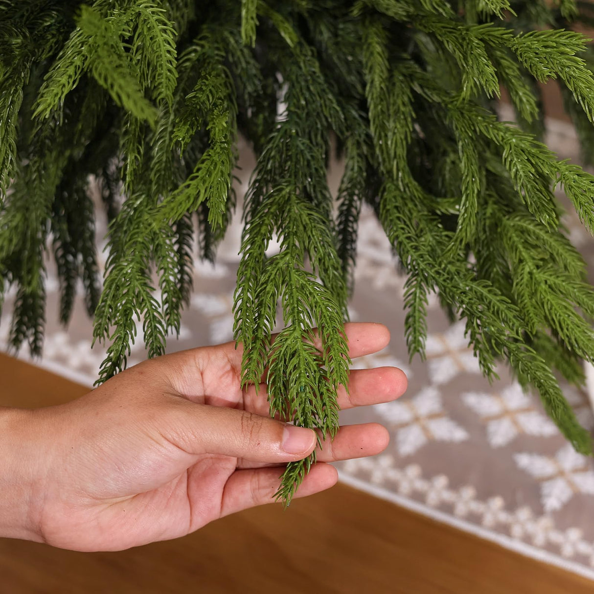 Juxdp 20 Pcs Real Touch Norfolk Pine Branches, Artificial Christmas Green Plants Branch Faux Greenery Stem Fake Pine Picks for Vase DIY Crafts Garland Wreath Xmas Indoor Outdoor Decor(18 Inches)