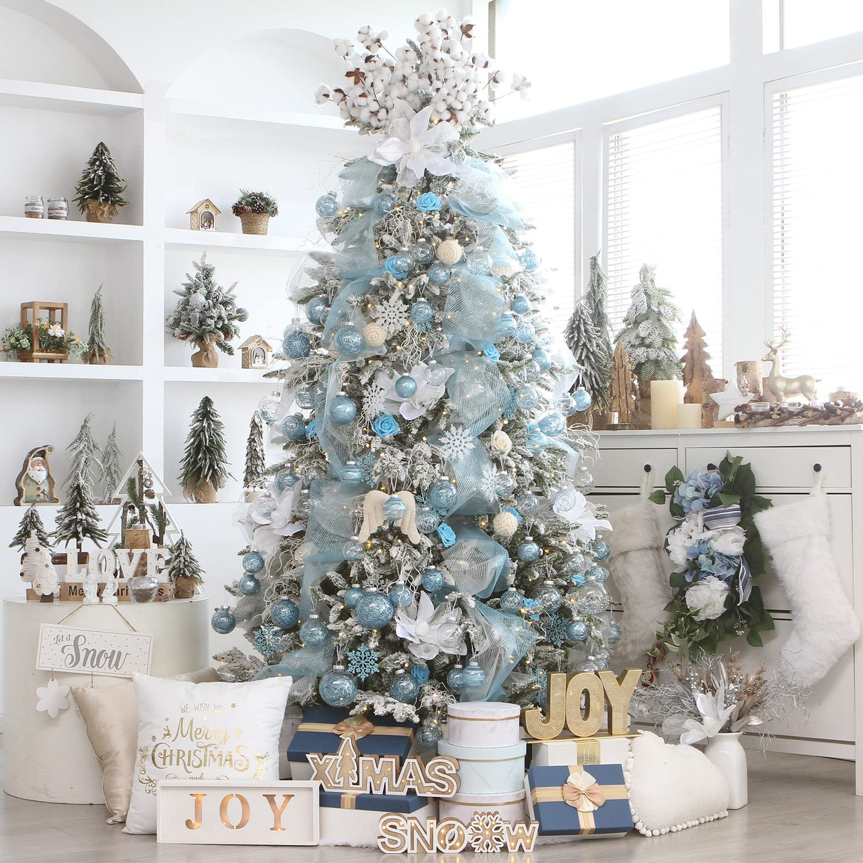 Sea Team Shatterproof Clear Plastic Christmas Ball Ornaments Decorative Xmas Balls Baubles Set with Stuffed Delicate Decorations (60mm/2.36 inch 30-Pack, Babyblue)