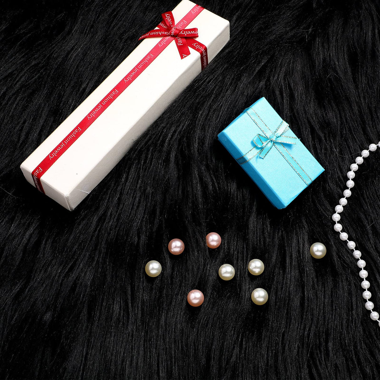 Tatuo 60 x 18 Inch Black Faux Fur Fabric Halloween Fluffy Fuzzy Craft Fake Fur Cuts Shaggy Synthetic Plush Patch Sewing DIY Winter Christmas Costume Gnome Beard Miniature Dolls Rugs Mats Gift